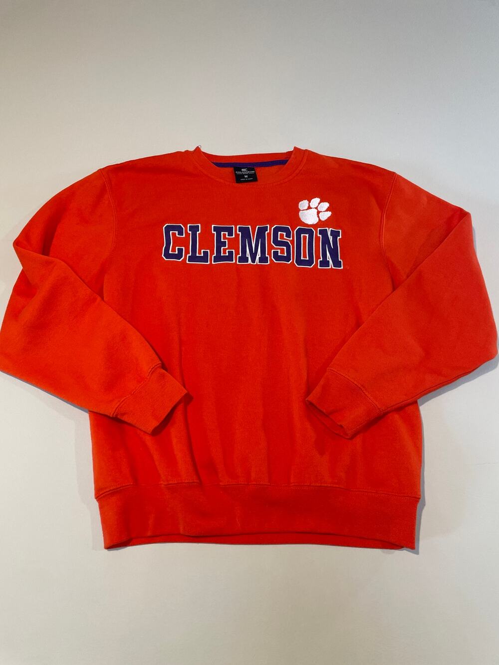 Colosseum NCAA Clemson Embroidered Orange Sweatshirt – Size M